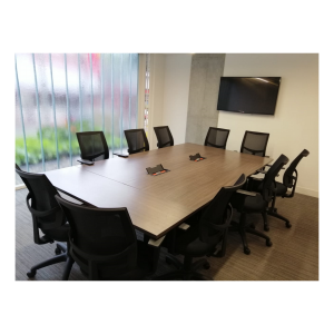 Mesa de Juntas para reuniones, con compartimientos inteligentes Sillas gerenciales Espaldar Malla